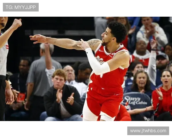 雷霆加时险胜活塞 里德格林引领胜利 雷霆加时险胜活塞 里德格林引领胜利